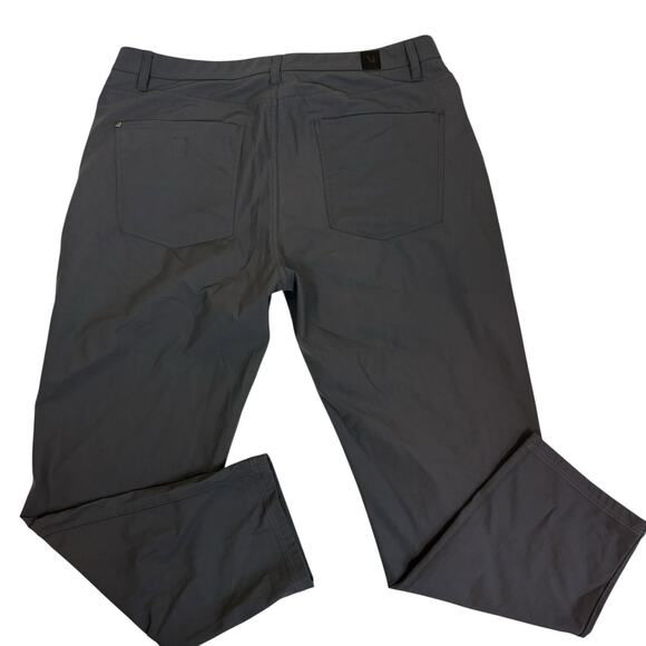 Vuori Pants Mens 36 Gray Meta Everyday Trouser Straight Leg Performance Casual - Picture 6 of 7